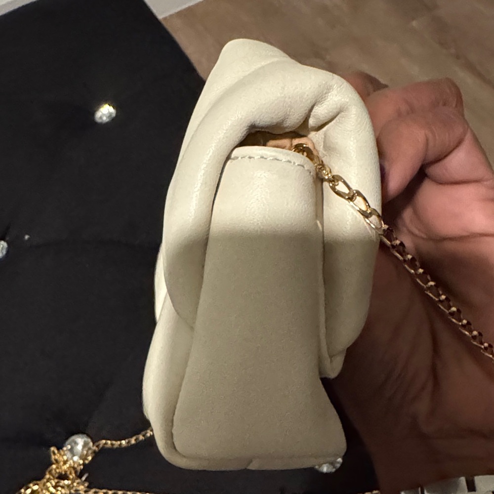 JW Anderson Ivory Bow Clutch with Gold Chain - Picture 9 of 15